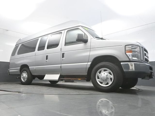 Used 2014 Silver Ford Commercial image 43