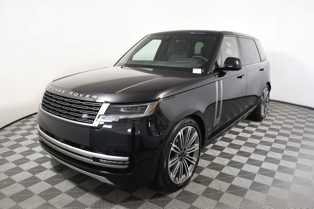 2026 Land Rover Range Rover SE