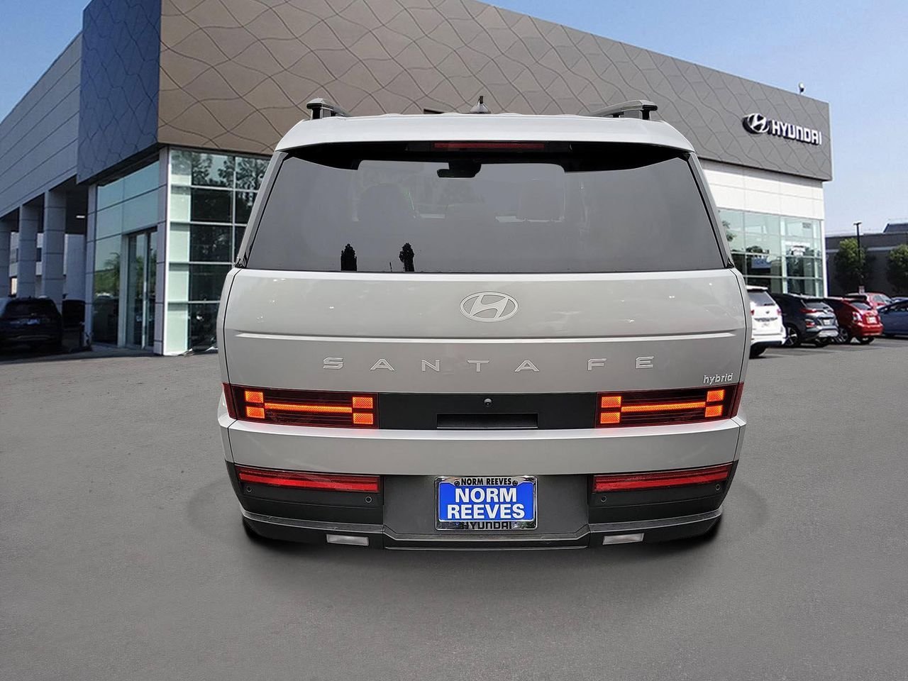New 2027 Shimmering Silver Hyundai SEL image 3
