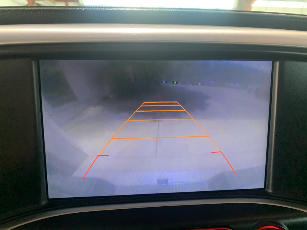 Used 2015 Summit White GMC SLE image 19