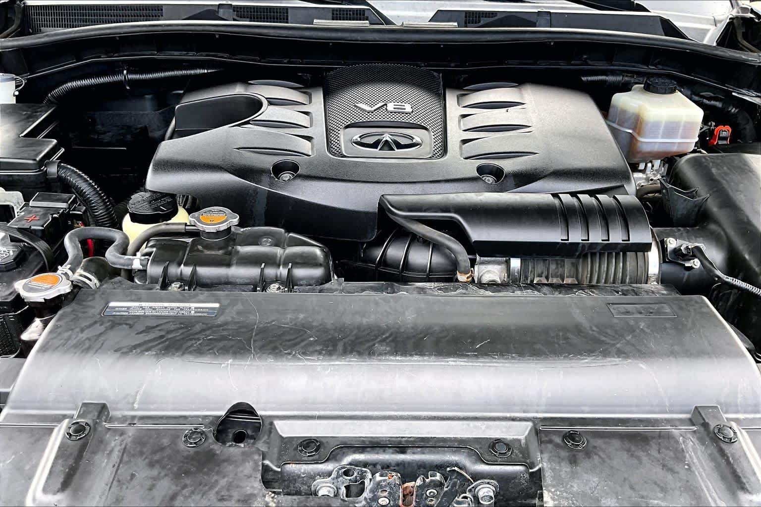Used 2018 Graphite Shadow INFINITI  image 32