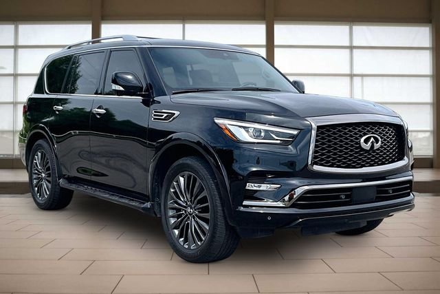 Used 2024 Black INFINITI Sensory image 11