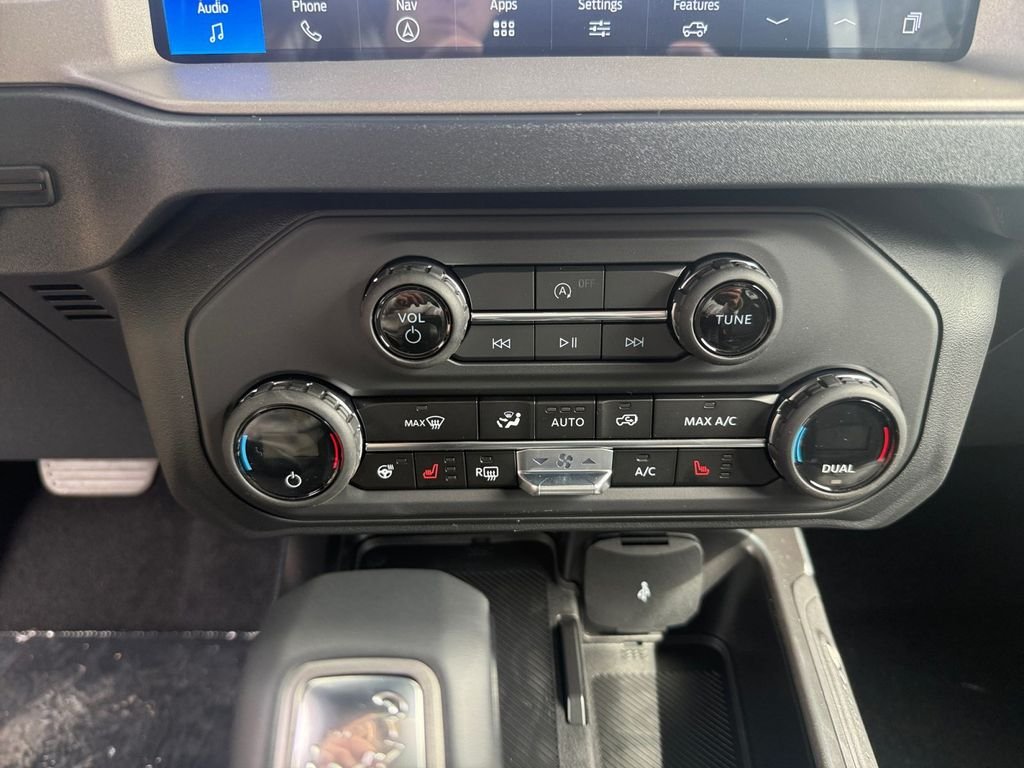 New 2026 Avalanche Gray Ford Outer Banks® image 23