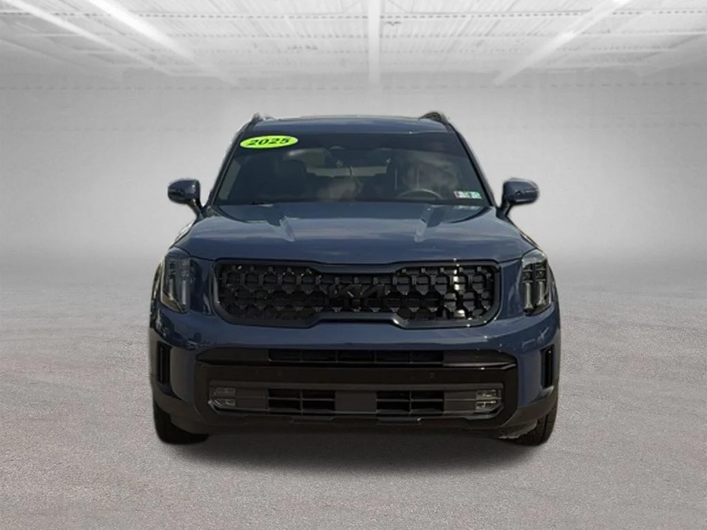 Used 2025 Black Kia SX-Prestige X-Pro image 9