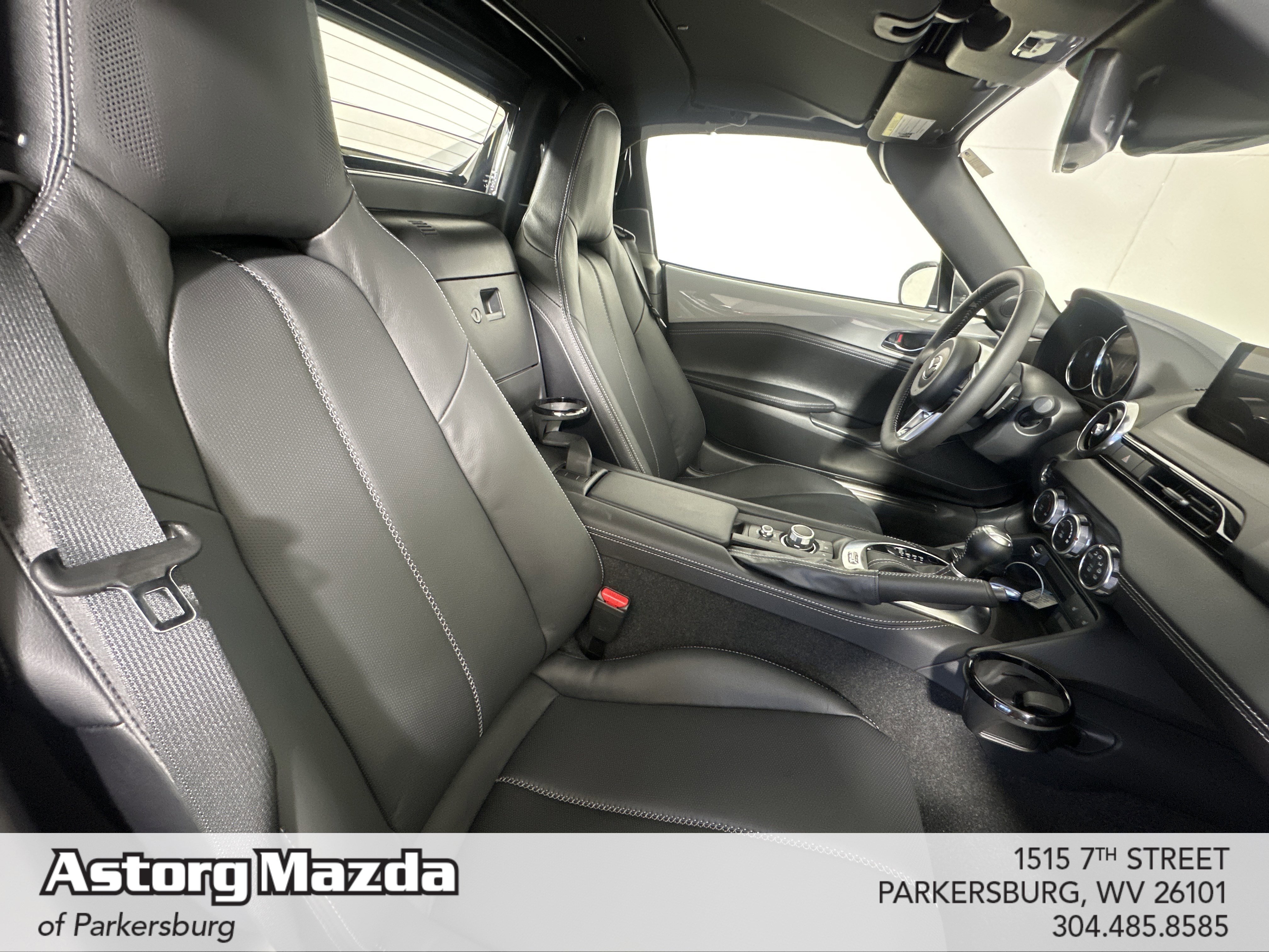 2025 Mazda MX-5 Miata RF Grand Touring - Photo 21