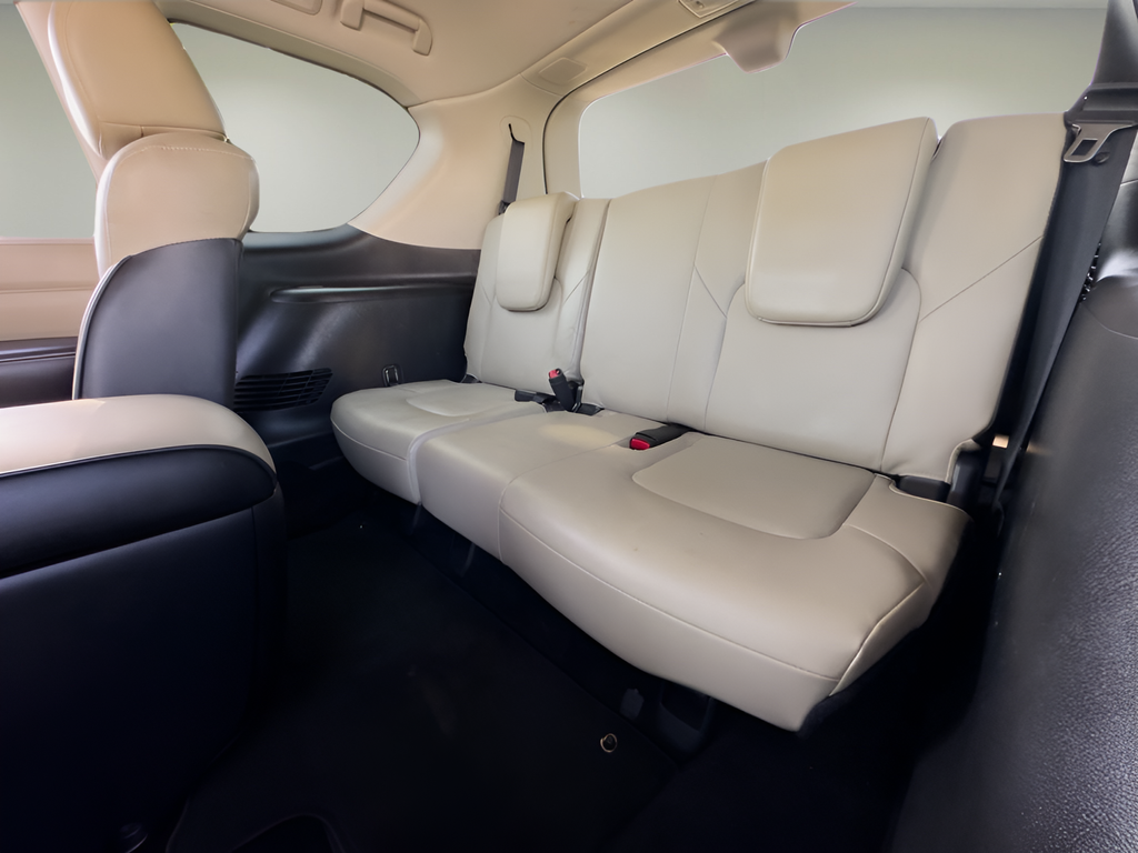 Used 2023 Black INFINITI Premium Select image 25