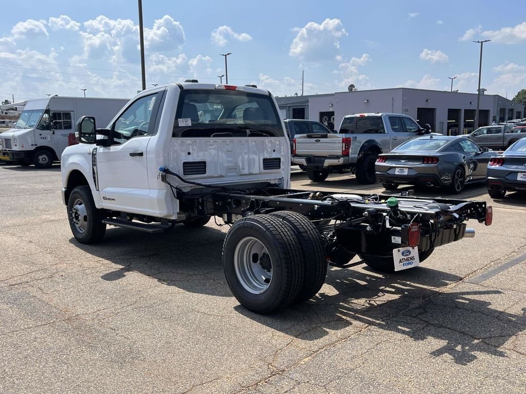 New 2026 Oxford White Ford F-350® XL image 4
