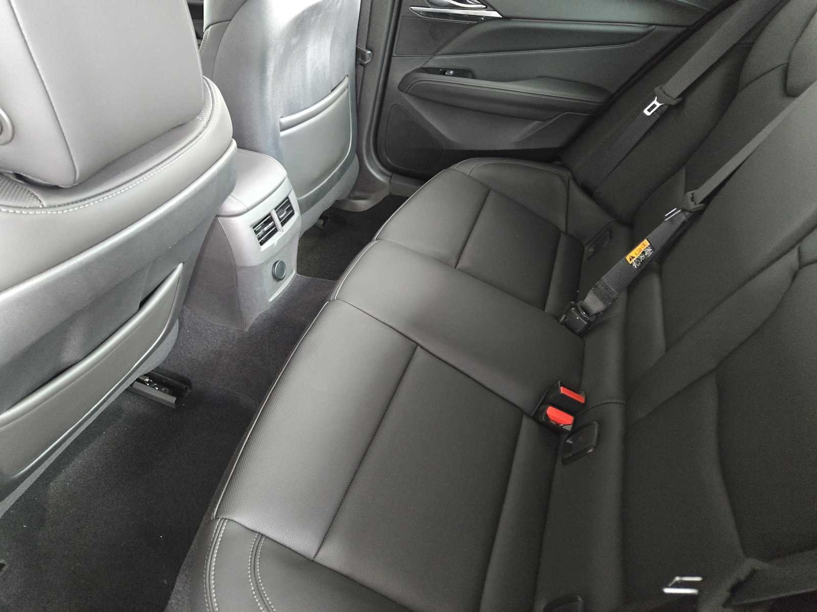 2025 Cadillac CT4 Premium Luxury - Photo 18