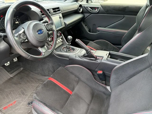 Used 2022 Gray Subaru Limited image 20