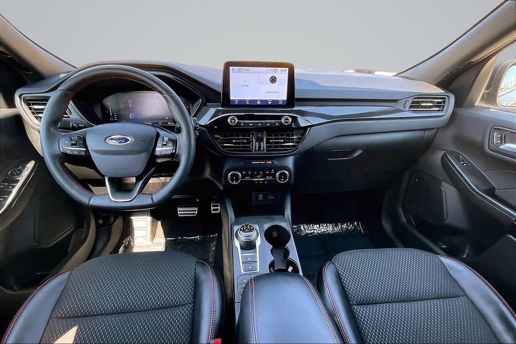 Used 2023 Gray Ford ST-Line image 13