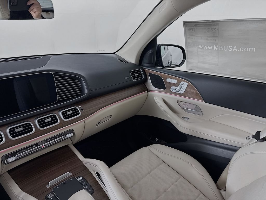 Used 2026 Blue Mercedes-Benz GLE 350 image 24