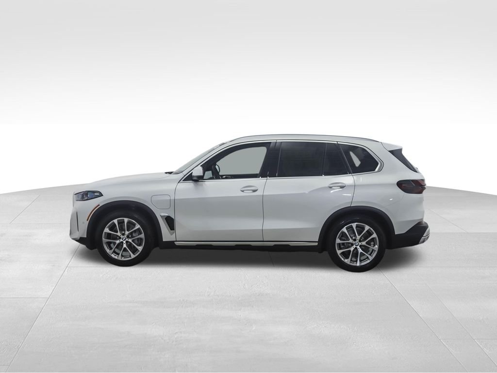 Used 2026 BMW X5 50e with VIN 5UX43EU03T9028048 for sale in Minneapolis, Minnesota