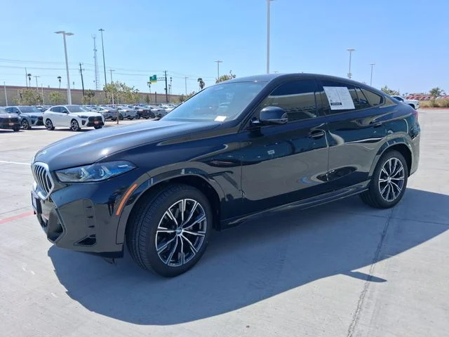 Used 2025 Black BMW xDrive40i image 2