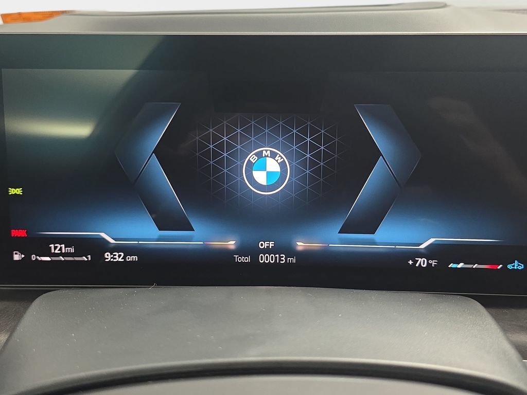 New 2027 Manhattan Green Metallic BMW xDrive40i image 20