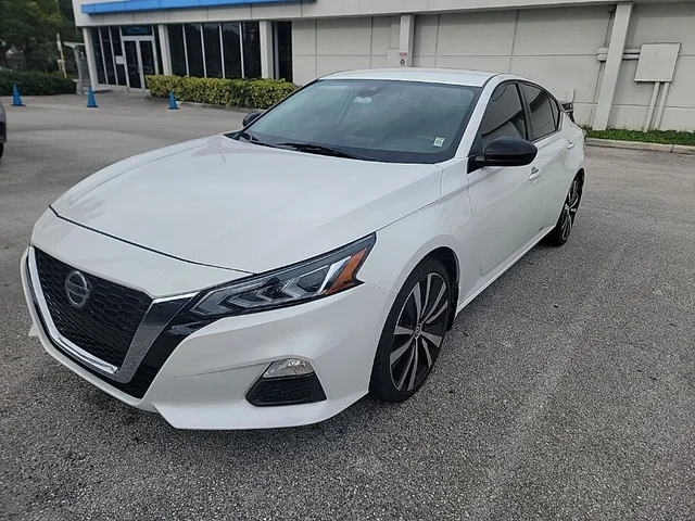 2020 Nissan Altima 2.5 SR