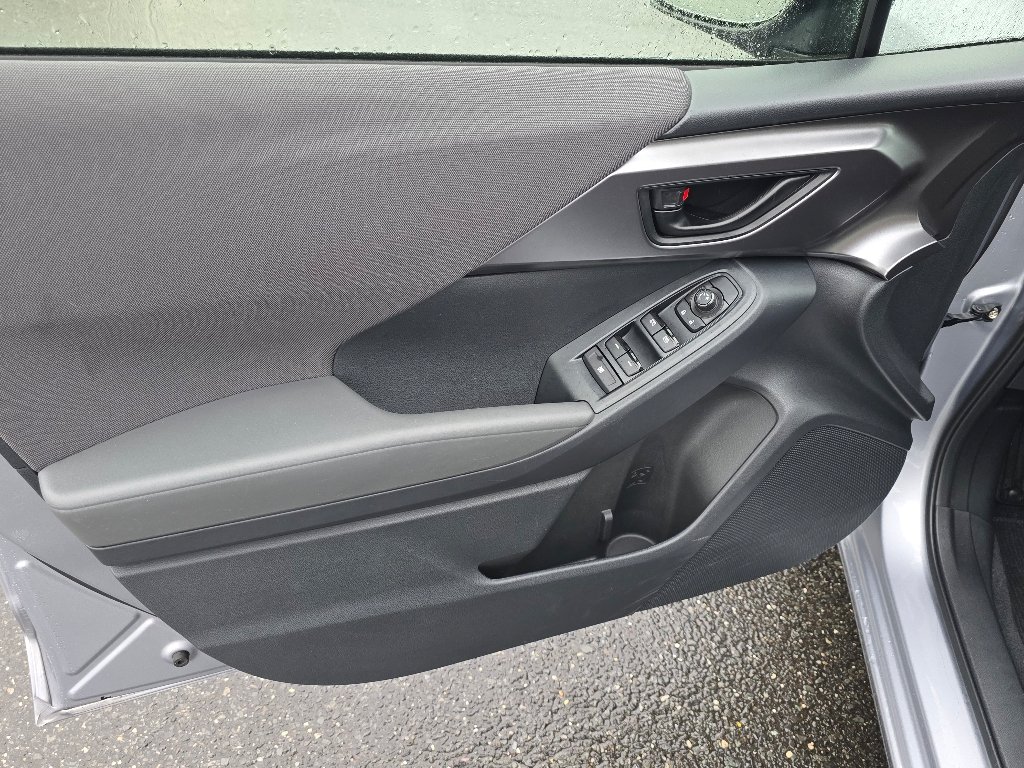 Used 2024 Ice Silver Metallic Subaru  image 32