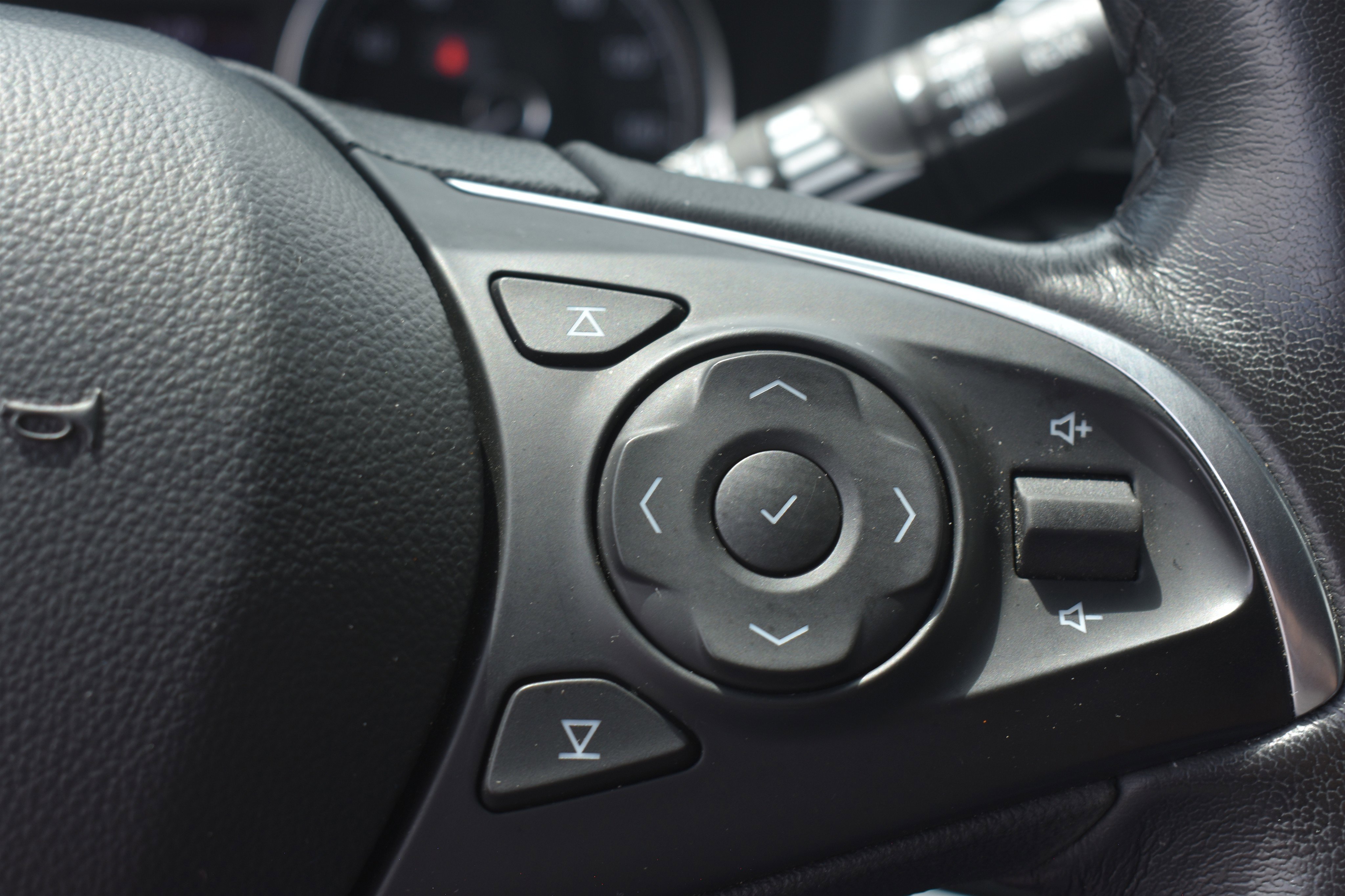 Used 2021 Quicksilver Metallic Buick Premium image 21