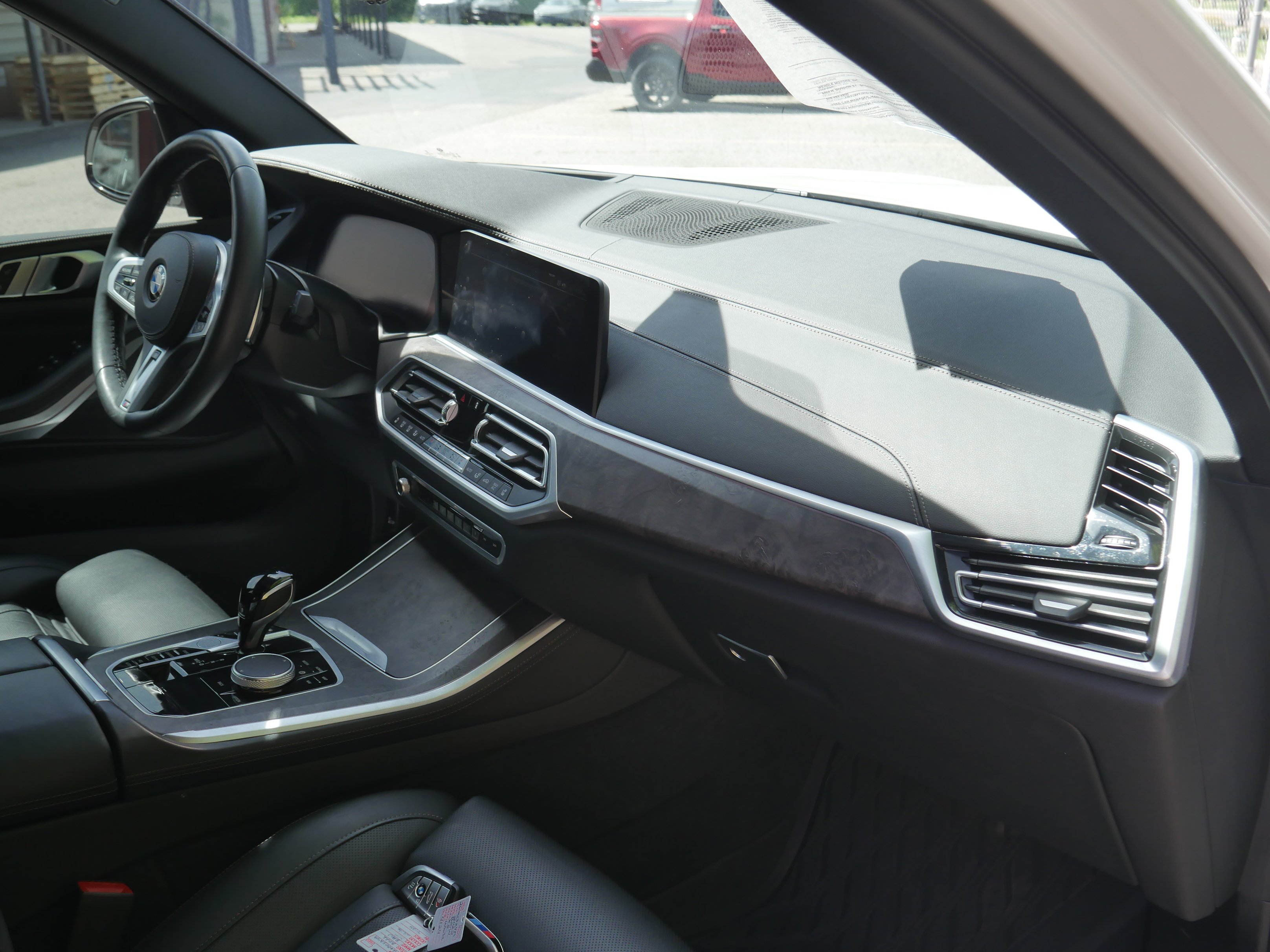 Used 2022 Alpine White BMW xDrive40i image 27