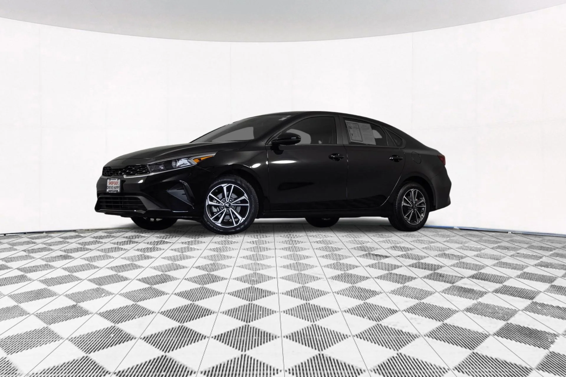 Used 2024 Kia Forte LXS with VIN 3KPF24AD3RE783963 for sale in North Riverside, IL