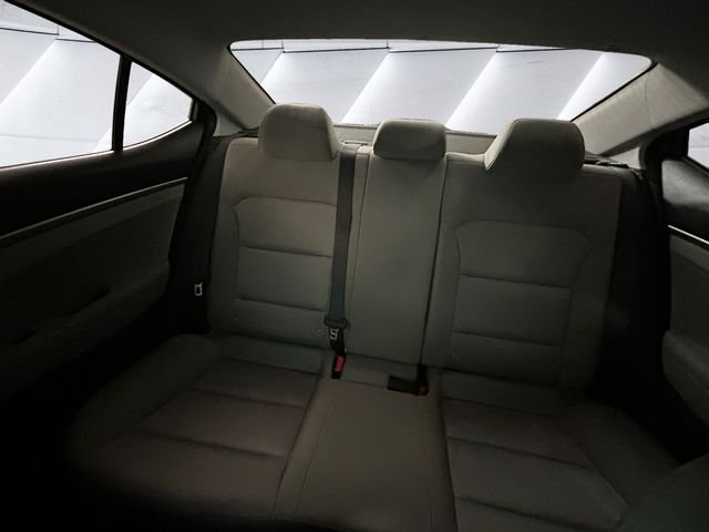 Used 2017 Black Hyundai SE image 18