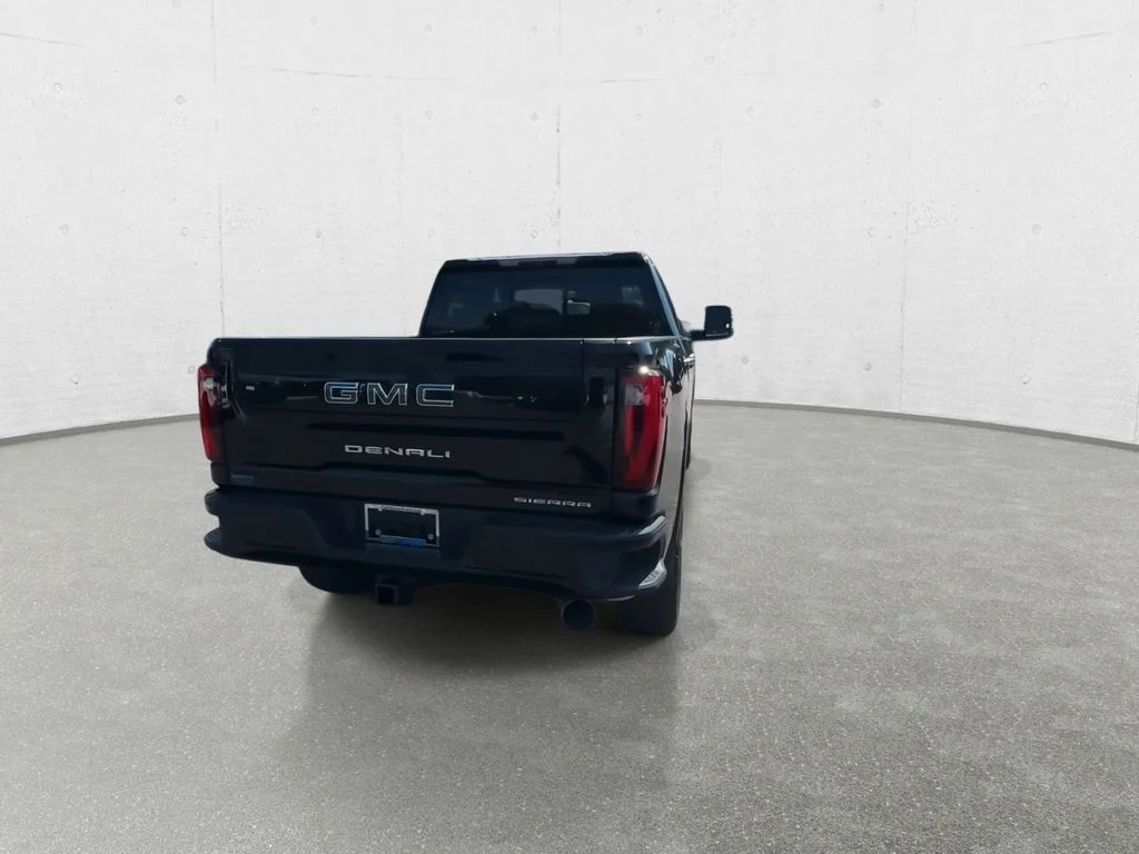 Used 2024 Black GMC Denali Ultimate image 2