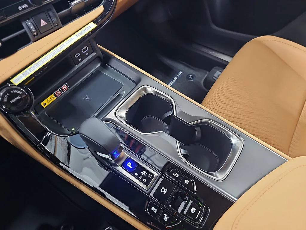 New 2026 Atomic Silver Lexus 350 Premium image 23