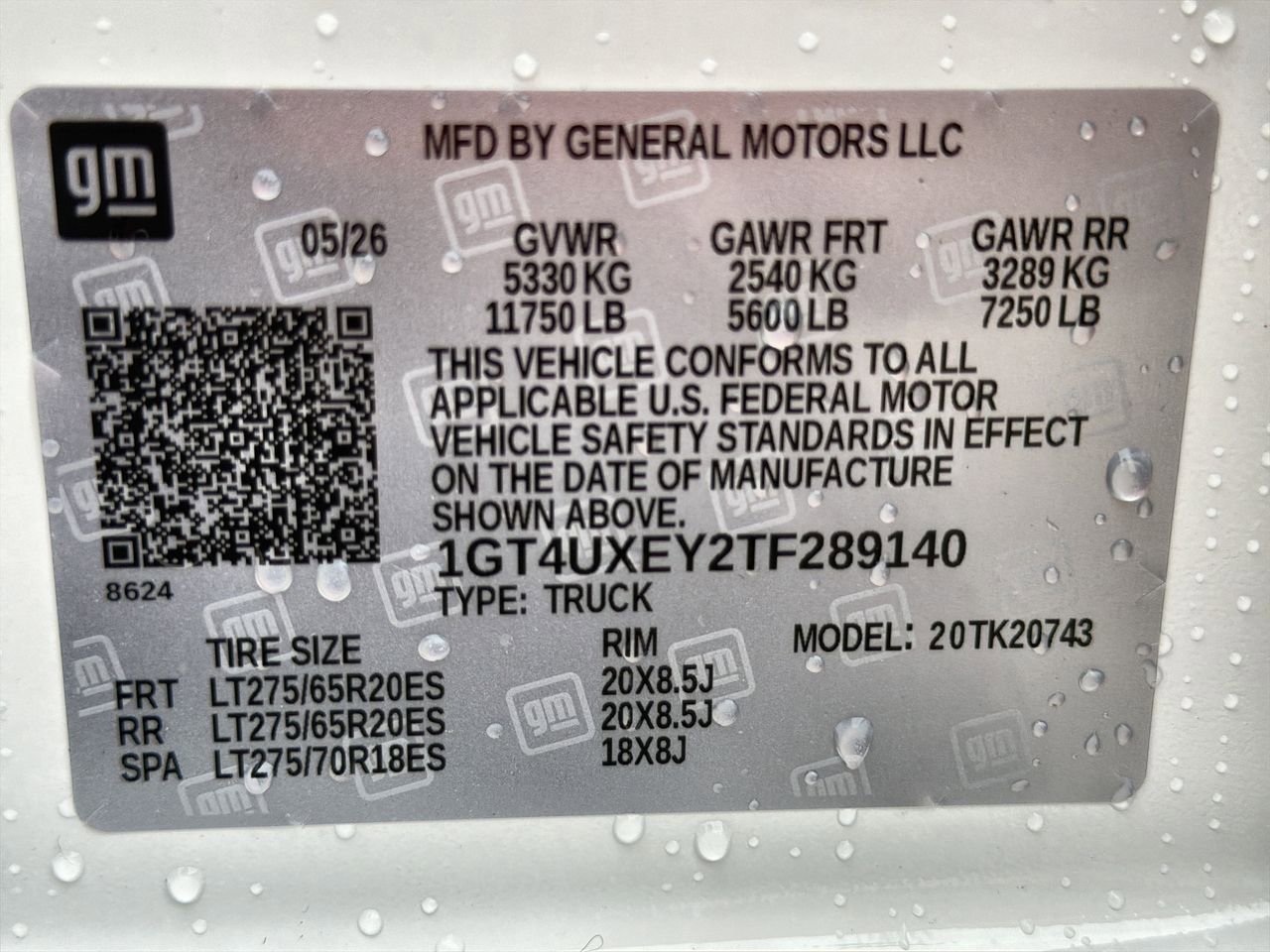 New 2026 Summit White GMC Denali Ultimate image 29