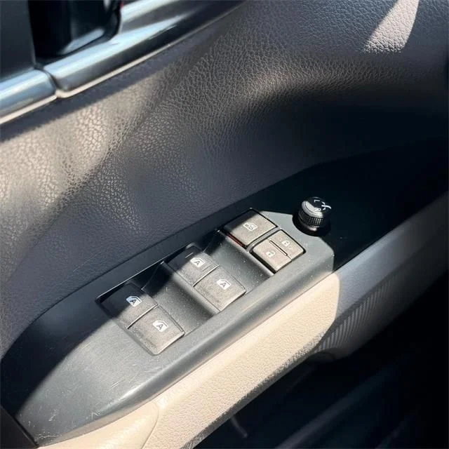 Used 2020 White Toyota LE image 14