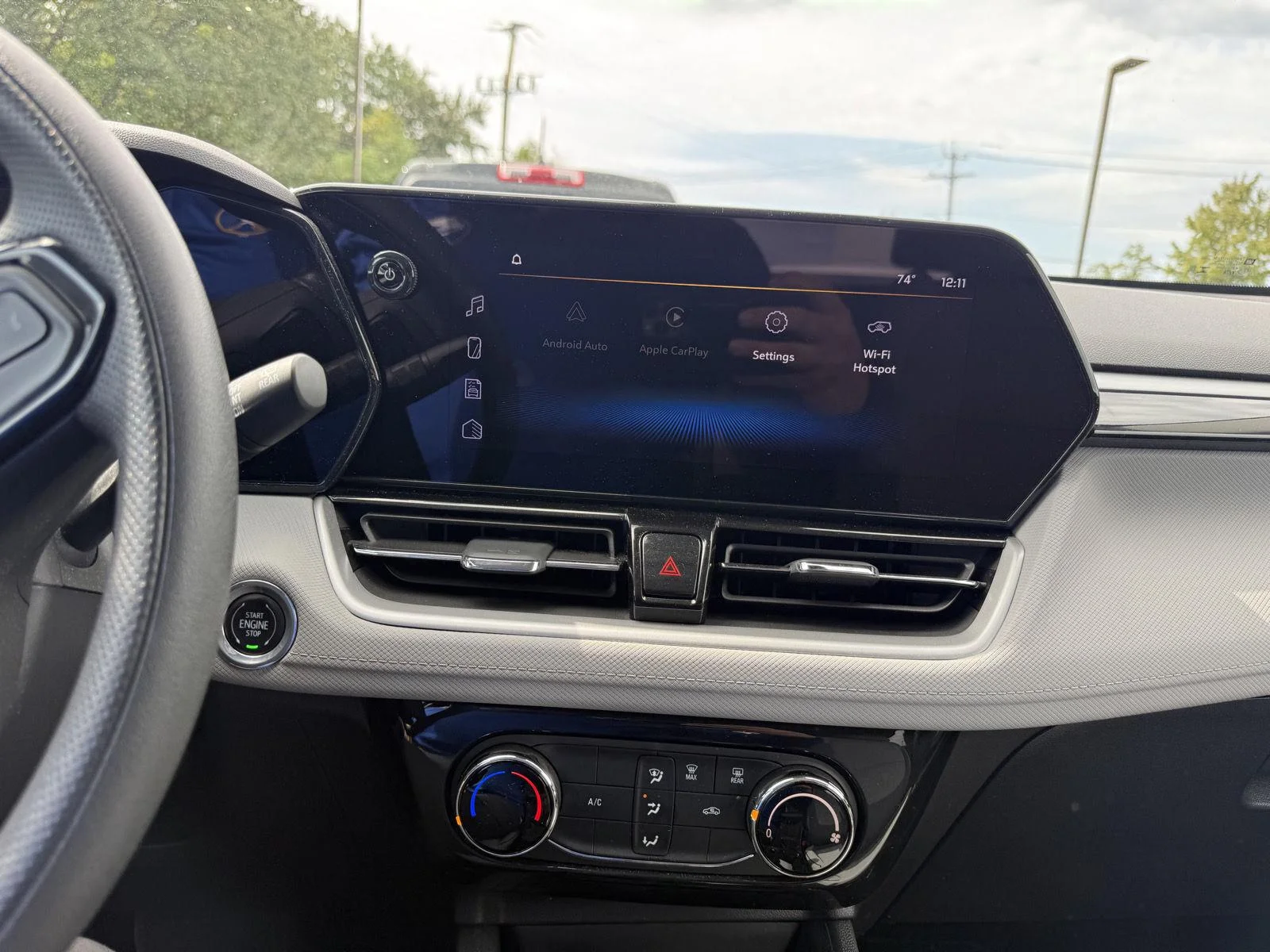 Used 2024 Summit White Chevrolet LT image 6
