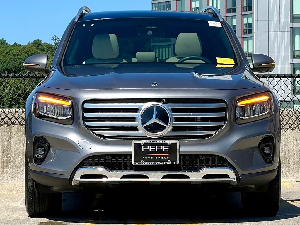 Certified Used 2026 Gray Mercedes-Benz GLB 250 image 3