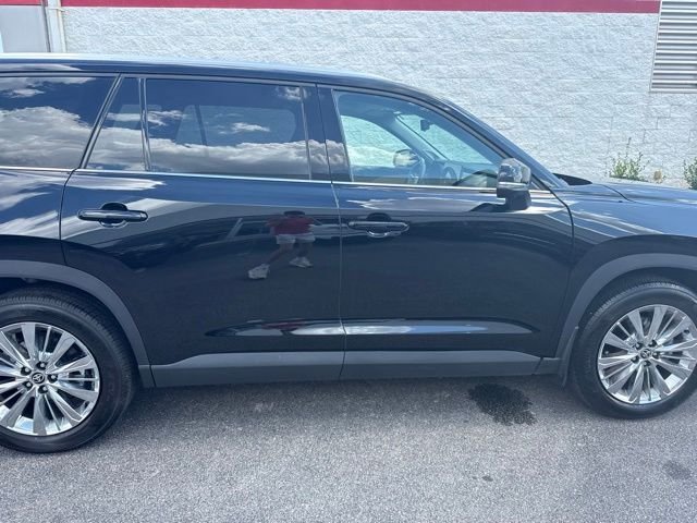 Used 2025 Black Toyota Platinum image 8