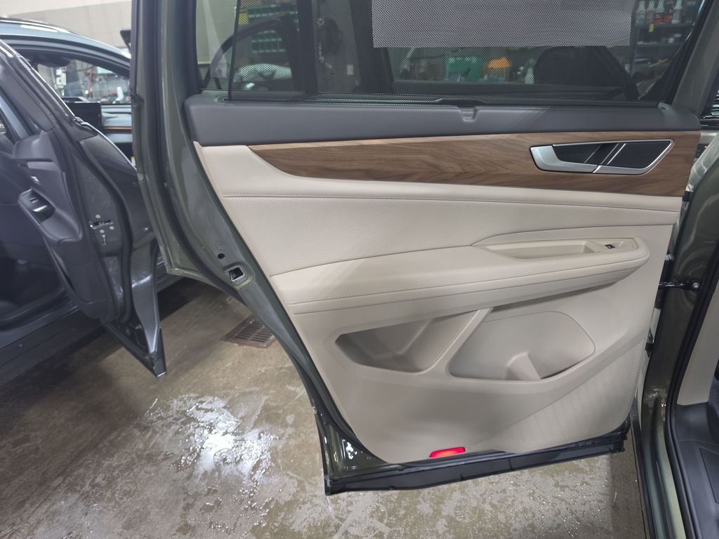 New 2026 Green Volkswagen 2.0T SE w/Technology image 14