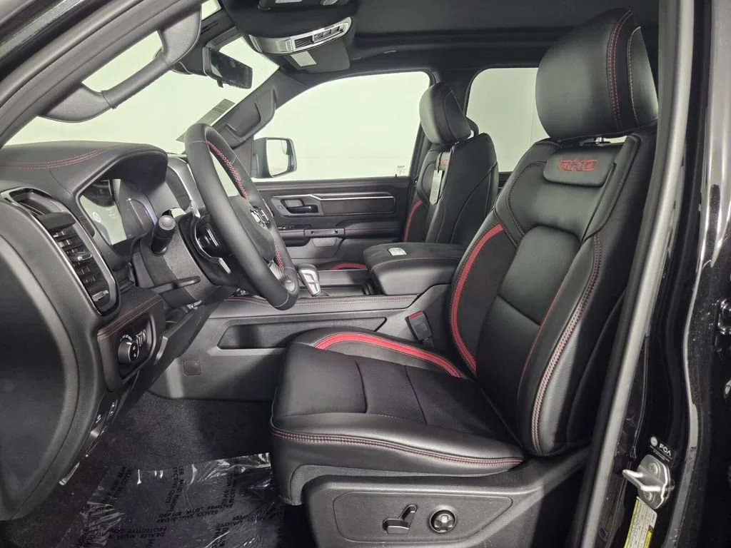 New 2026 Diamond Black Crystal Pearl-Coat Exterior Paint RAM RHO image 11
