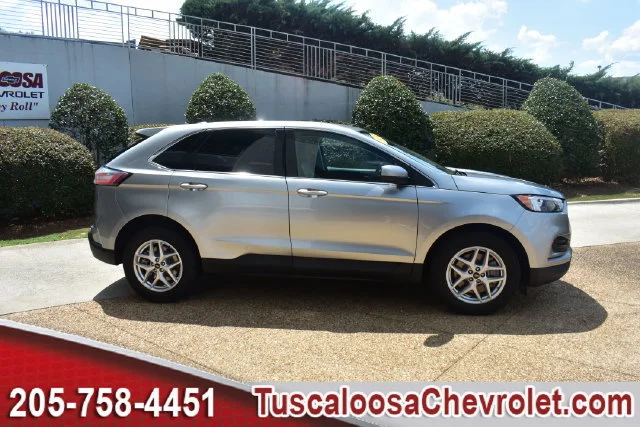 Used 2024 Iconic Silver Met Ford SEL image 13