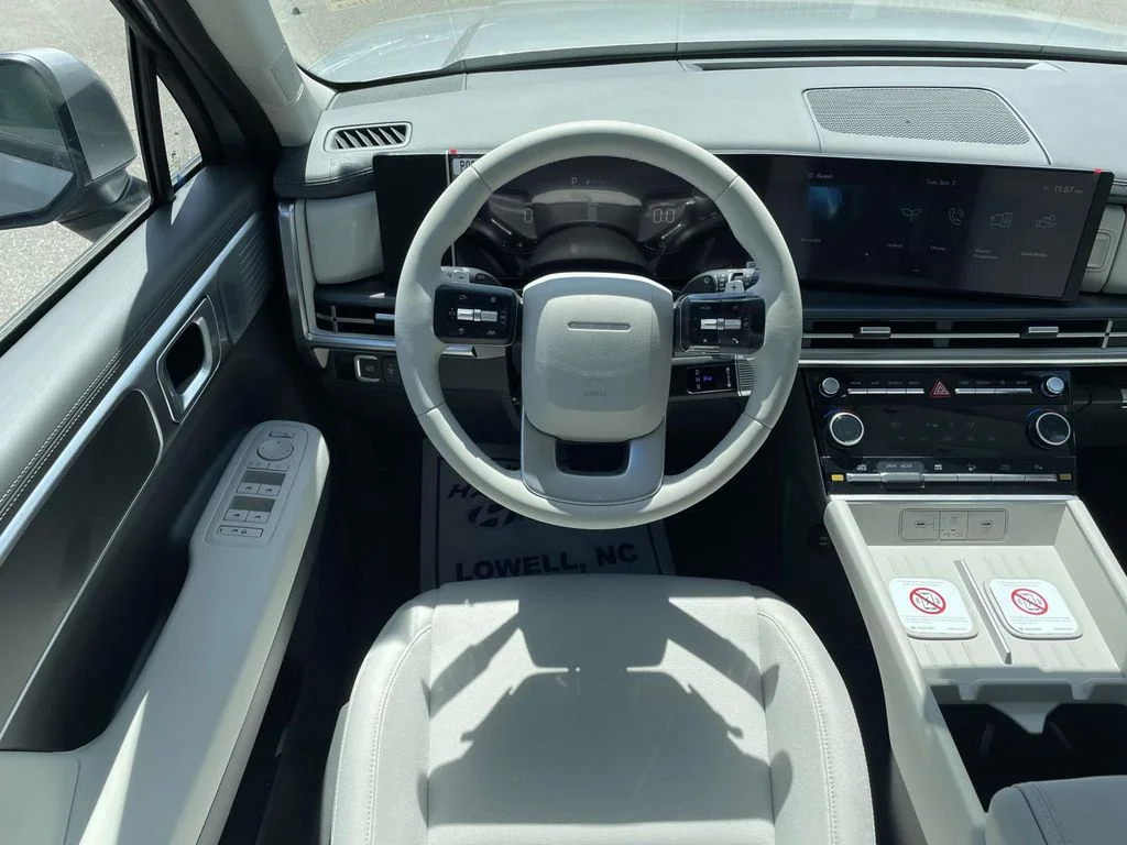 New 2026 Silver Hyundai SE image 14