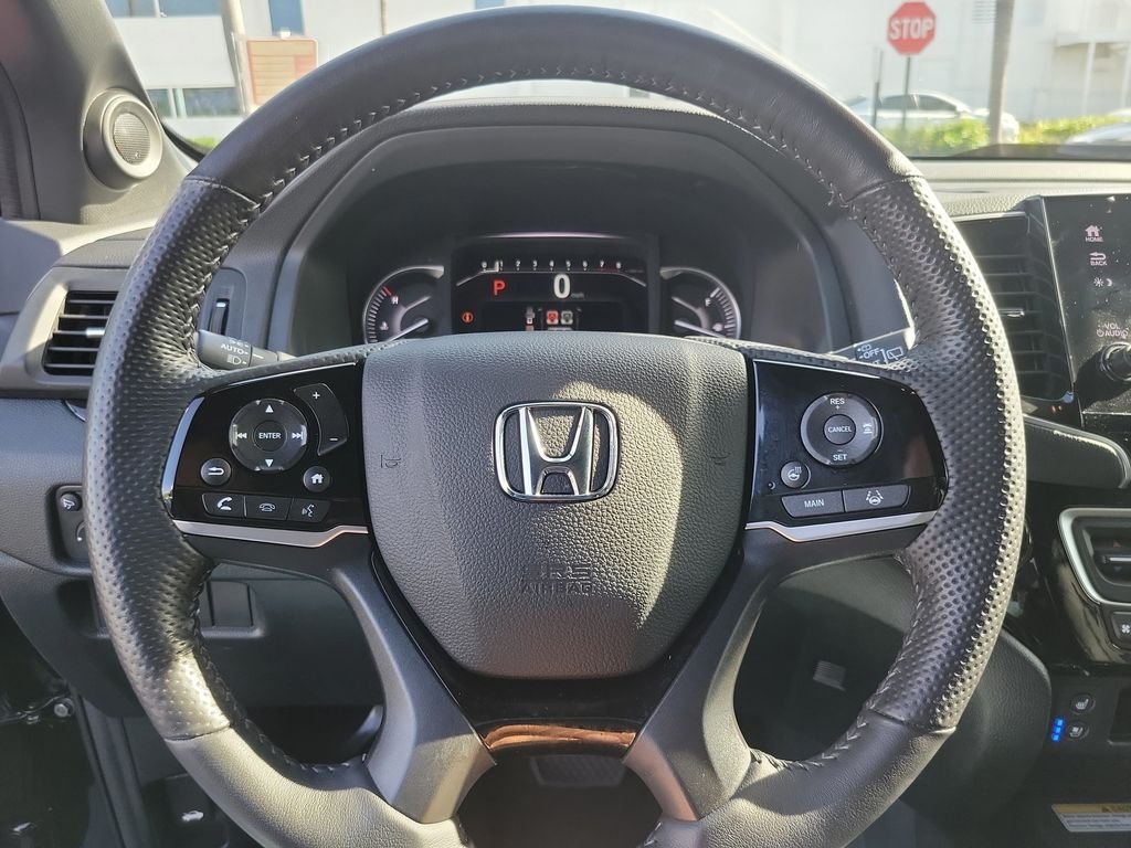 Used 2023  Honda Elite image 23