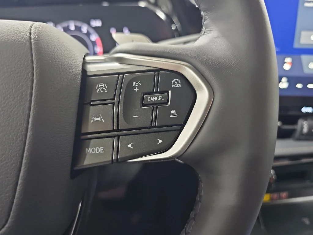 New 2026 Cloudburst Gray Lexus PREMIUM image 17