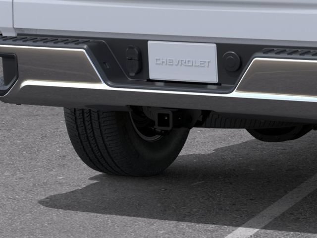 New 2026 Summit White Chevrolet LT image 15