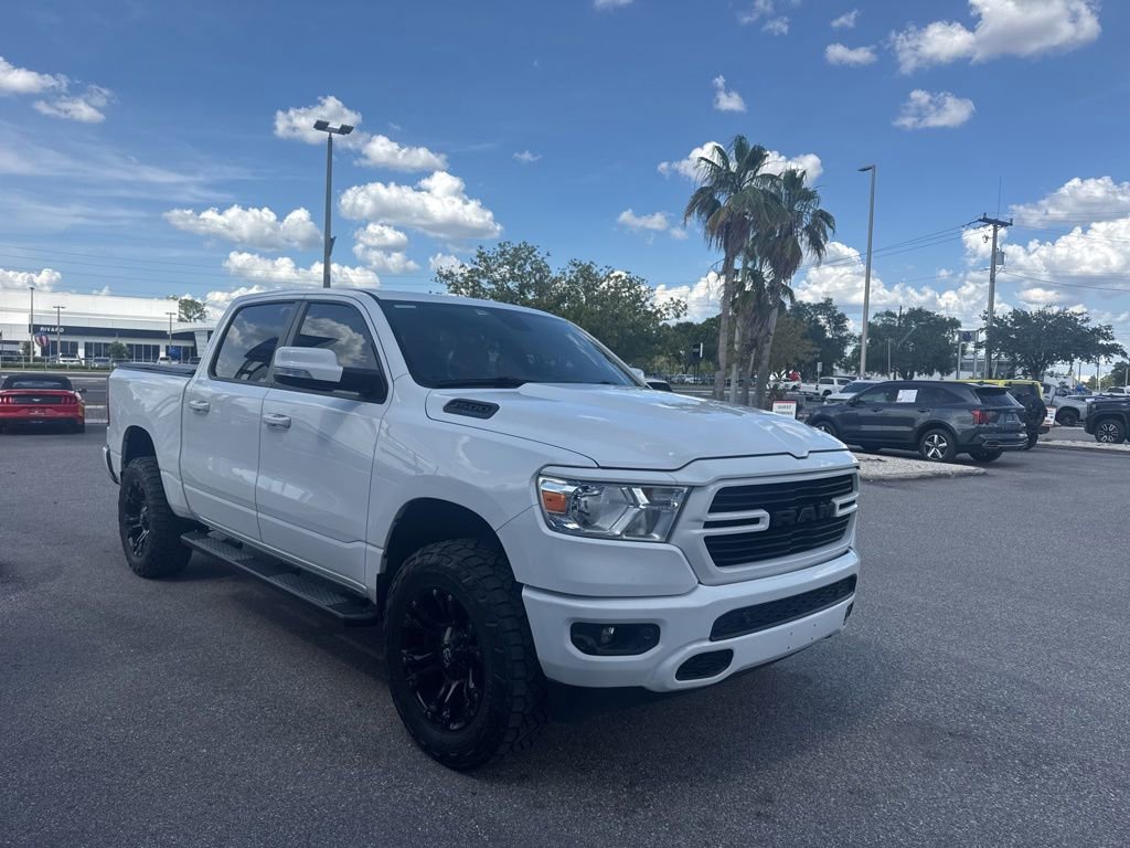 2021 RAM 1500 Big Horn/Lone Star 4x4 Crew Cab 5'7's photo