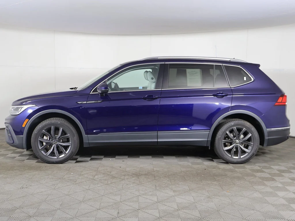 Used 2023 Blue Volkswagen 2.0T SE image 16