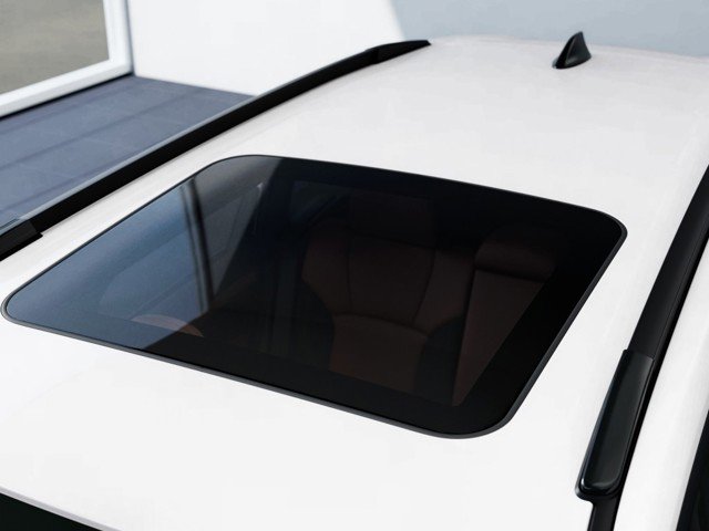 New 2026 CRYSTAL WHITE PEARL Subaru Touring image 13