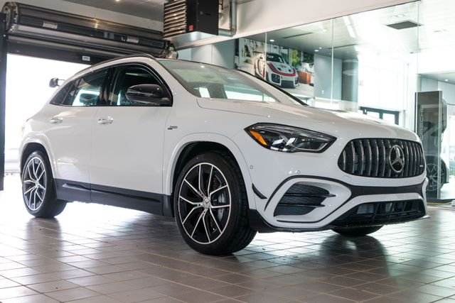 2026 Mercedes-Benz GLA AMG GLA 35