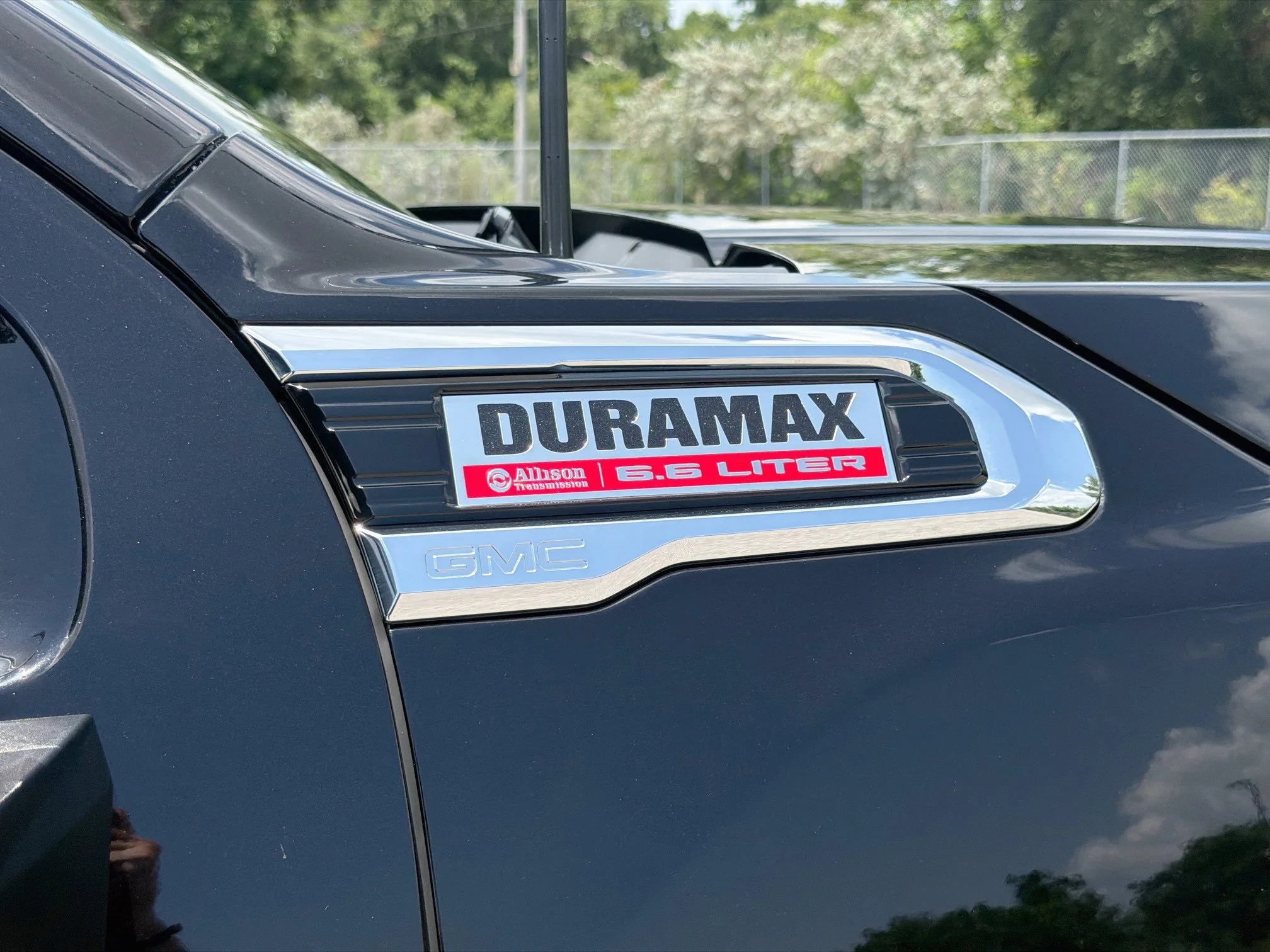Used 2023 Ebony Twilight Metallic GMC Denali image 47