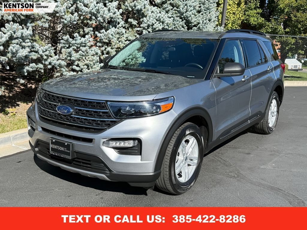 2024 Ford Explorer XLT photo 3