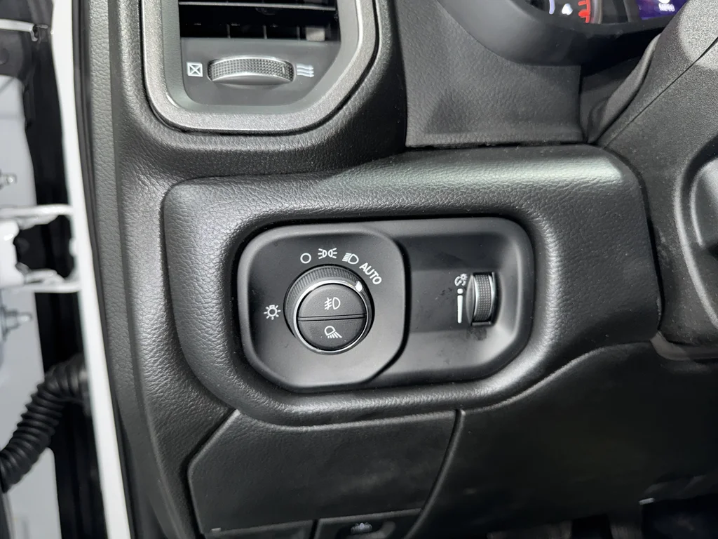 2025 RAM 2500 Tradesman - Photo 32