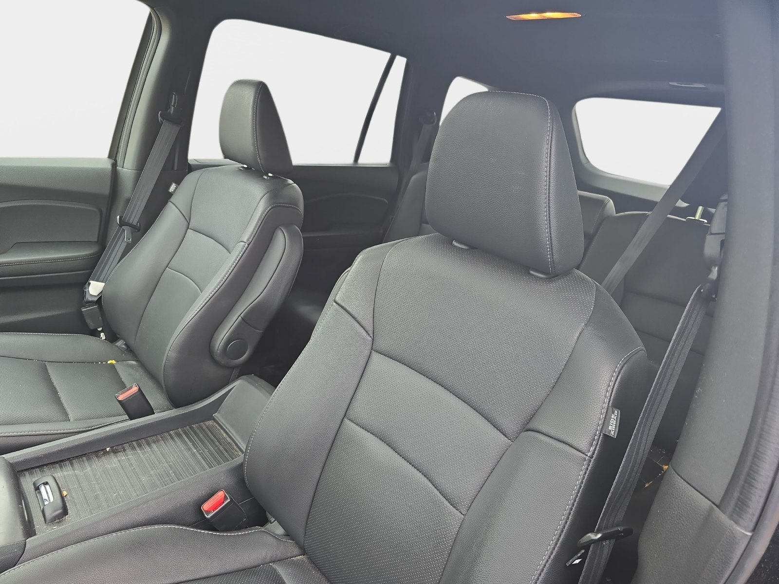 Used 2023 Black Honda EX-L image 10