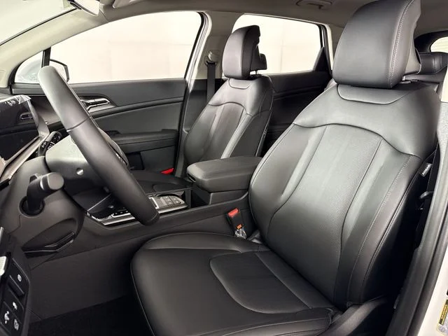 New 2026 Glacial White Pearl Kia EX image 11