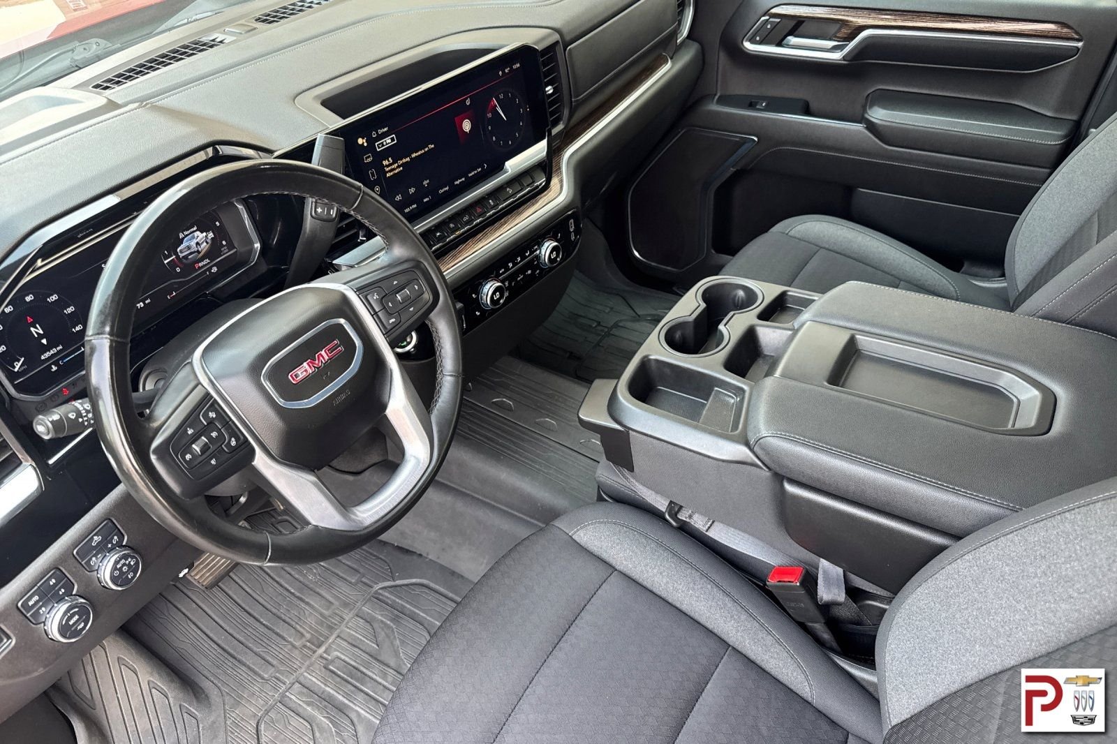 Used 2024 Red GMC Elevation image 10