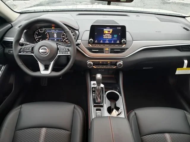 New 2025 White Nissan 2.5 SR image 14