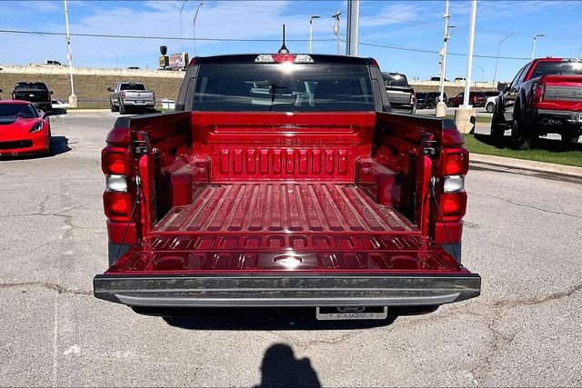New 2026 Ruby Red Metallic Tinted Clearcoat Ford XLT image 13